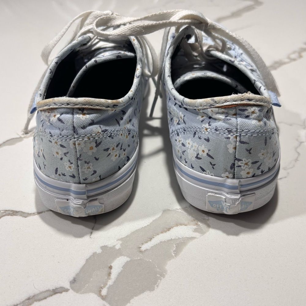 VANS Women’s Blue Floral Athletic Fashion Sneakers Skate Shoes Size 7.5 Daisies - Picture 4 of 12
